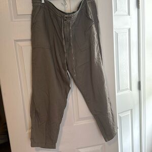 AE pants with tie waist and adjustable ankle